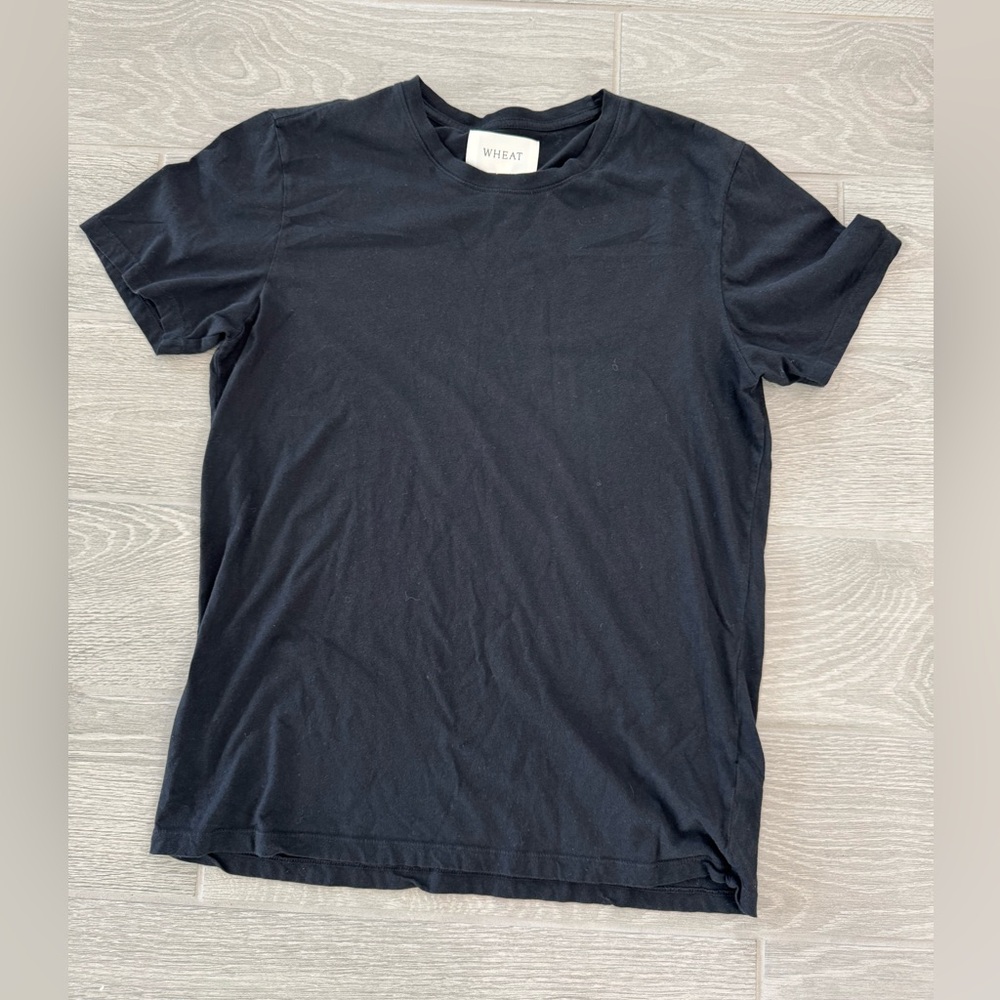 WHEAT 100% Cotton Crewneck Short Sleeve Black Tee Size Medium EUC